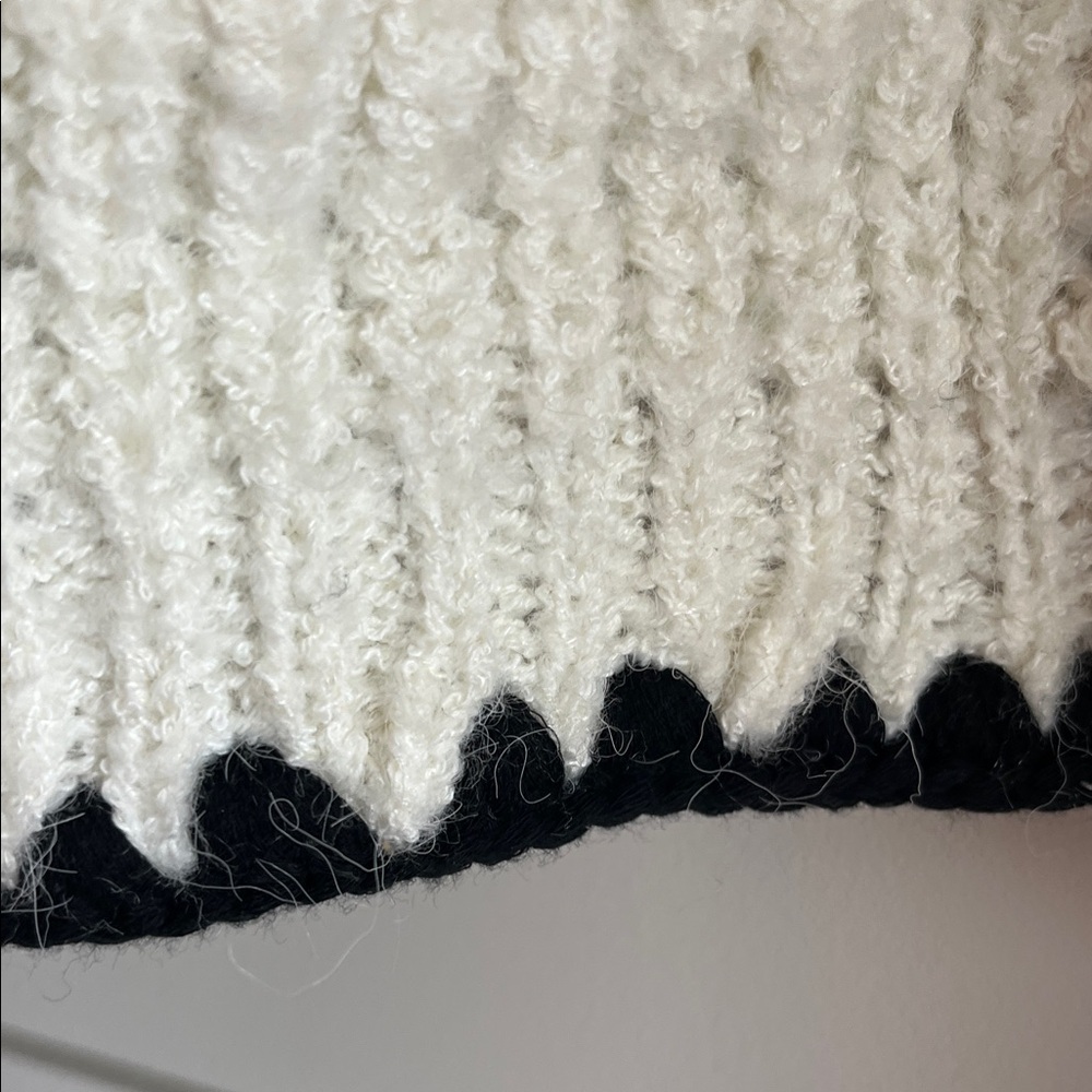 Metric Knits Cream Cardigan NWT Size Large - Picture 8 of 10